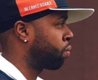 J. Dilla featuring Common and D'Angelo "So Far To Go"